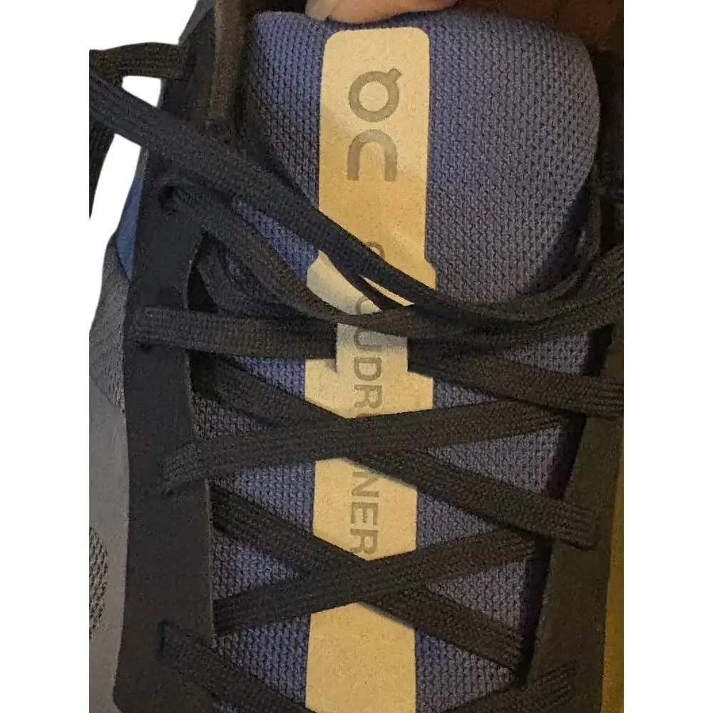On Running Cloud Gray Navy Size 11.5 Read